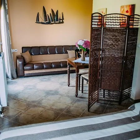 Appartement Manolies Mourésion